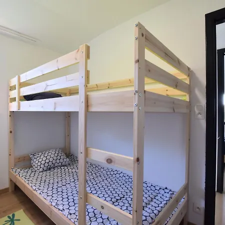 Charming Holiday In Ode With Terrace Σπίτι διακοπών Sainte-Ode